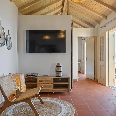 Nyaraló Hilani House By Homie São Vicente